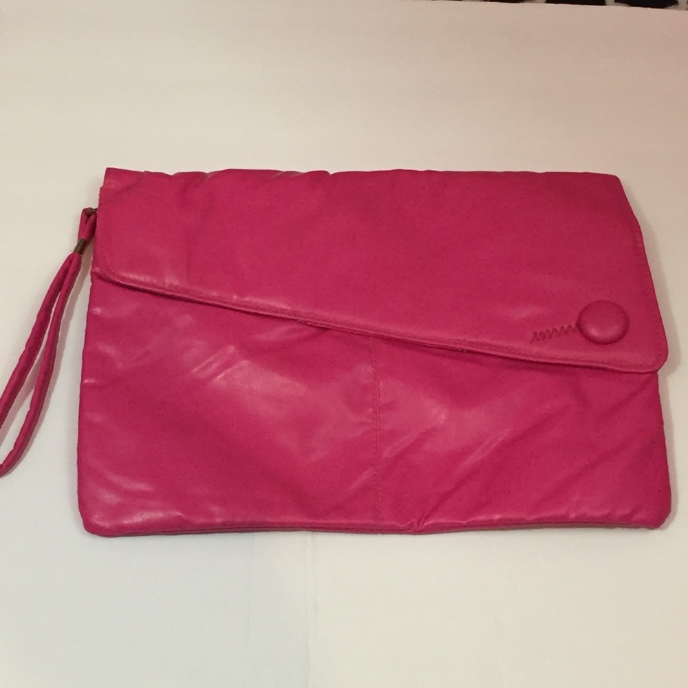 PACIFIC CONNECTIONS VINTAGE BARBIE BAG HOT PINK